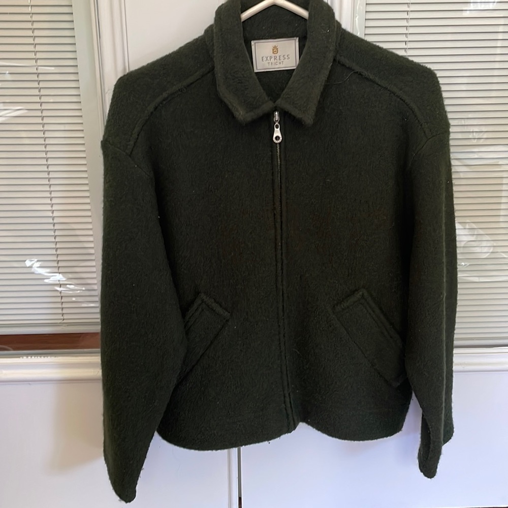 Express Tricot jacket with pockets.